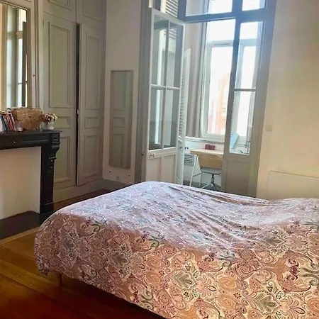 Apartment De Charme Proche Du Centre *